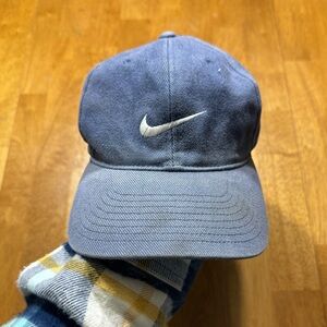 Vintage 90s Nike hat